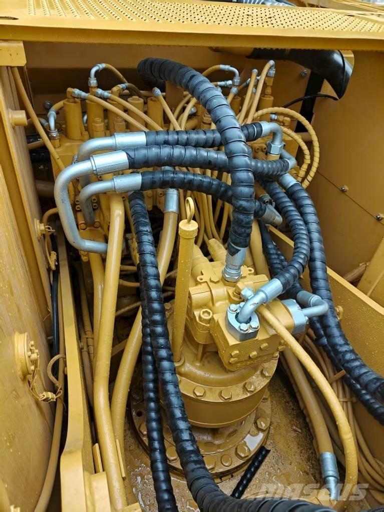 CAT 320C Rupsgraafmachines