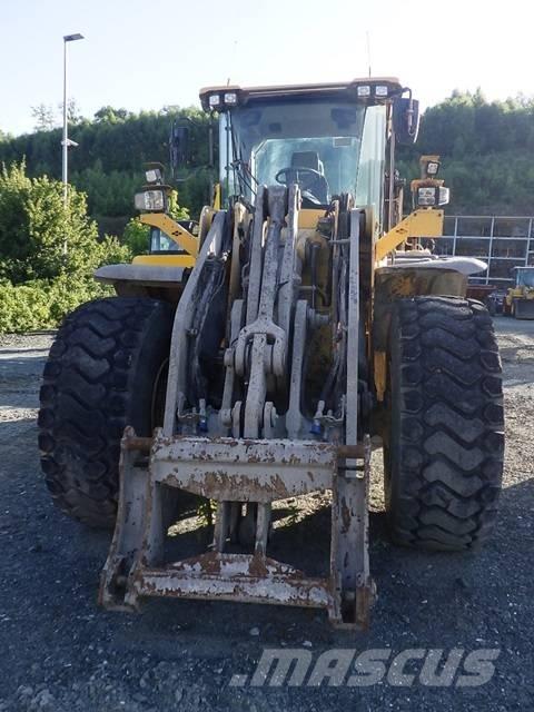 Volvo L 120 H Wielladers