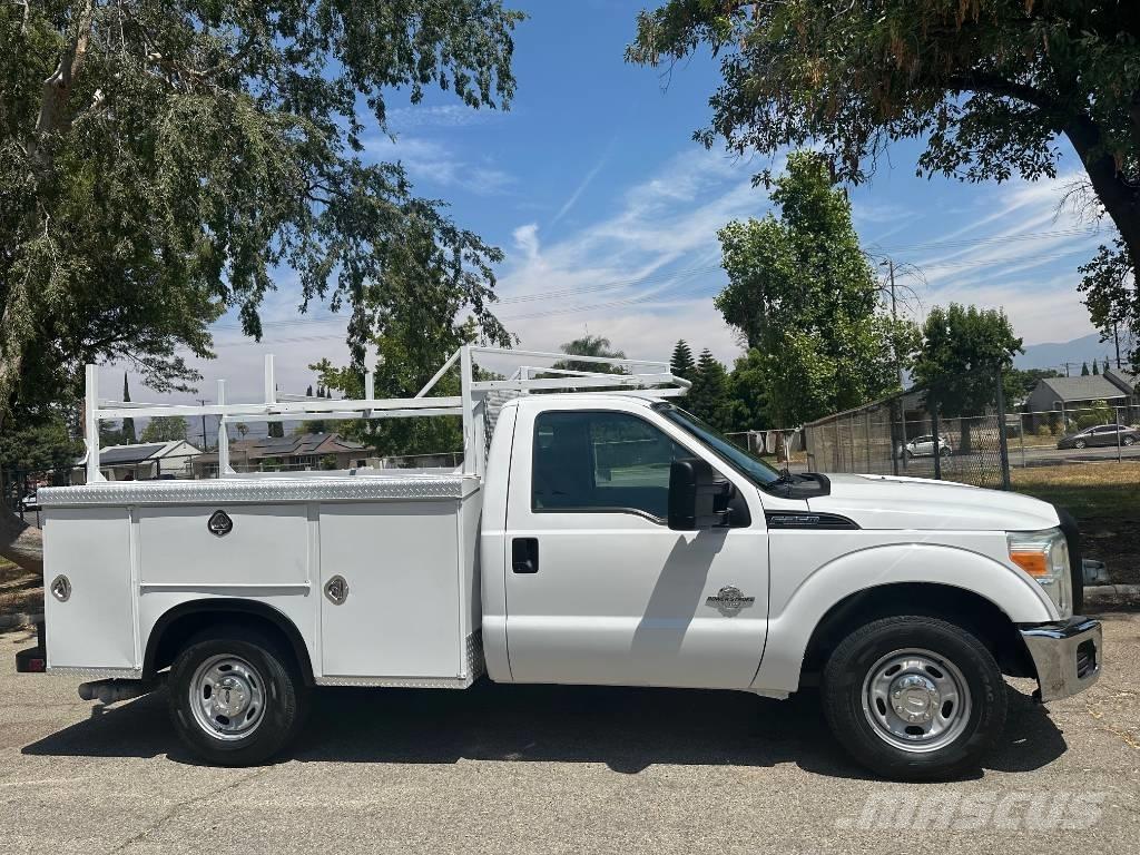 Ford F 250 SD Bestelwagens met open laadbak