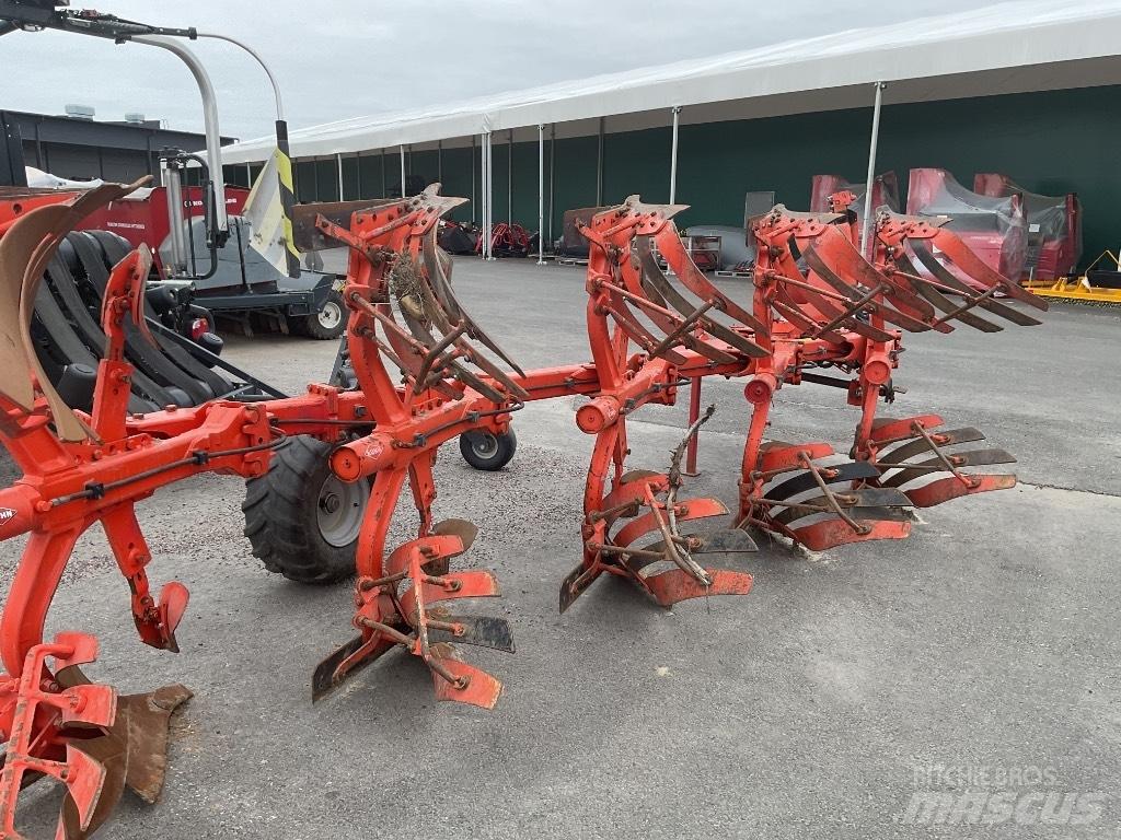Kuhn Varimaster 122 Wentelploegen