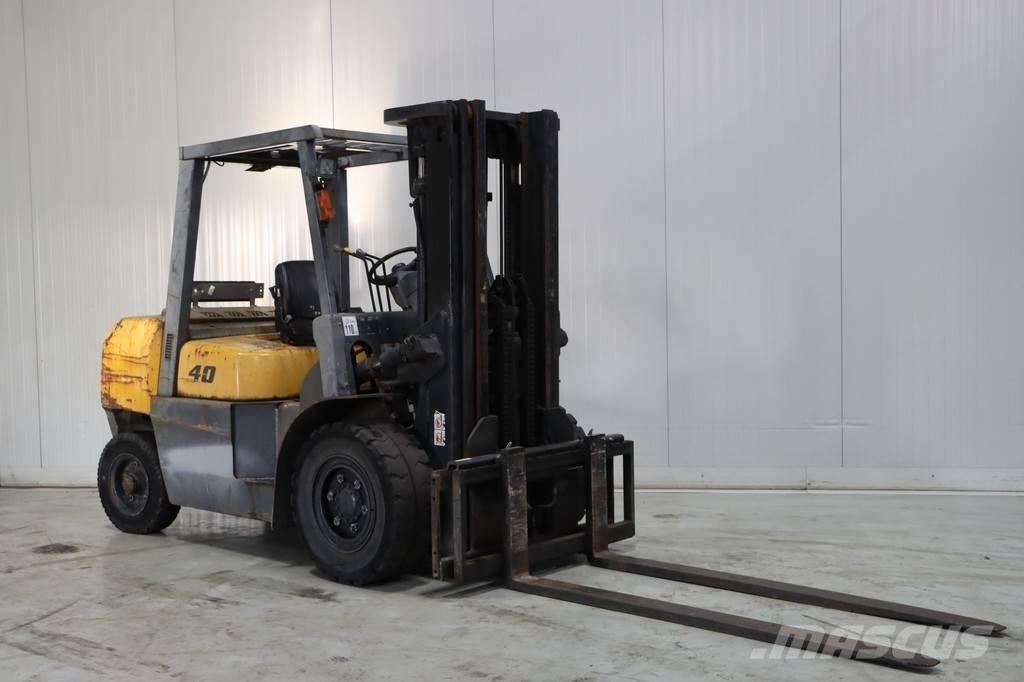 TCM FD40T2 Diesel heftrucks