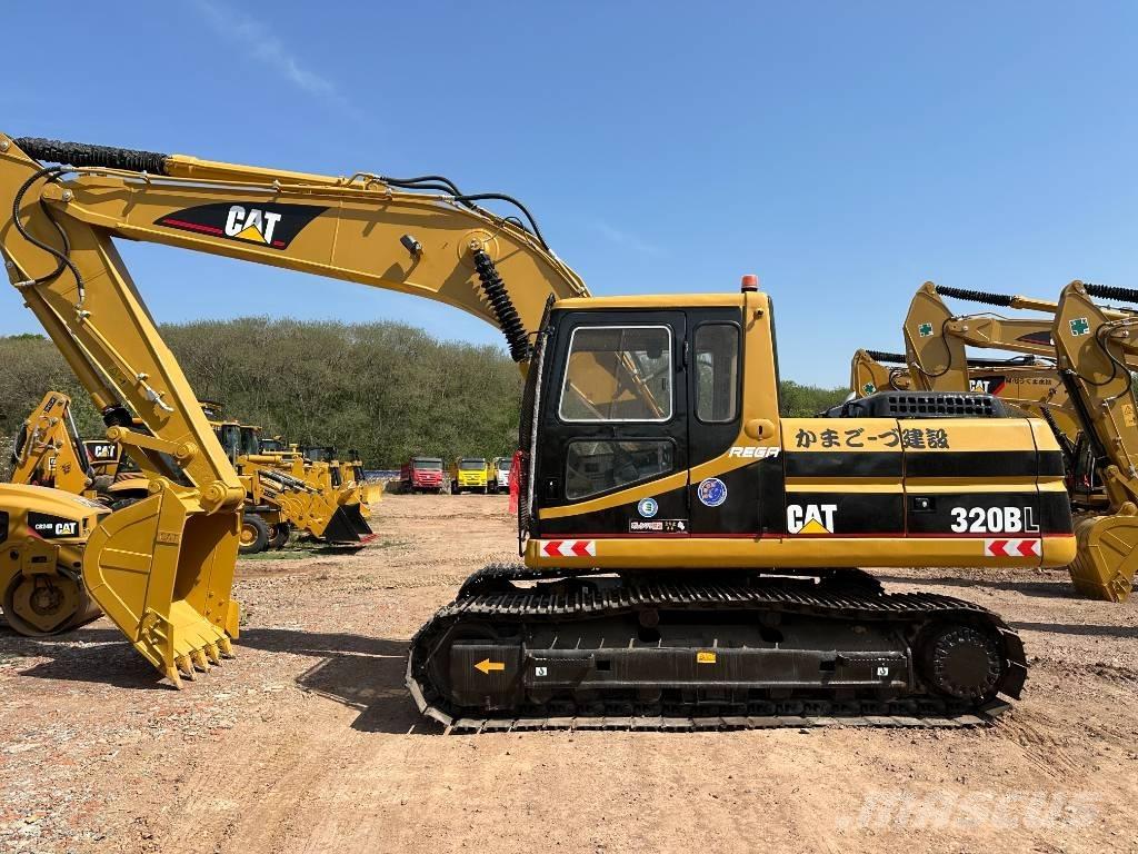 CAT 320 B L Rupsgraafmachines