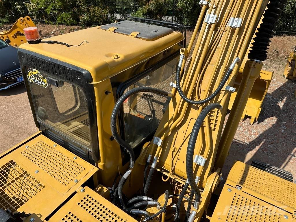 CAT 320 B L Rupsgraafmachines