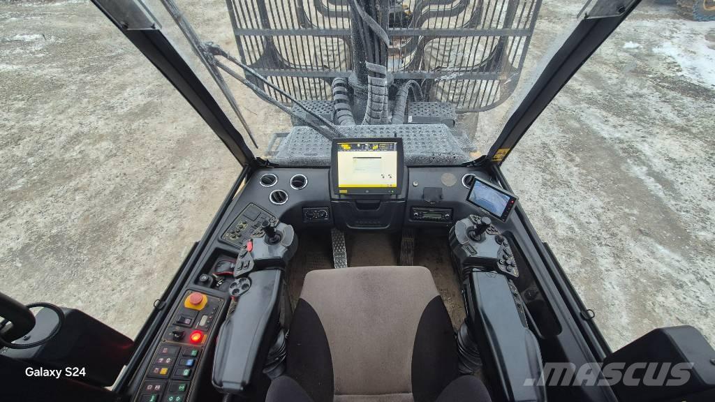 Ponsse WISENT 8W Uitrijwagens