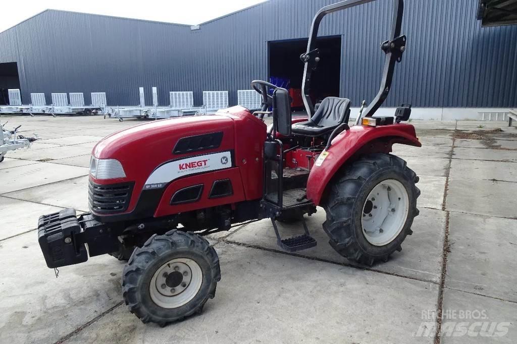 Knegt 304G2 . Tractoren