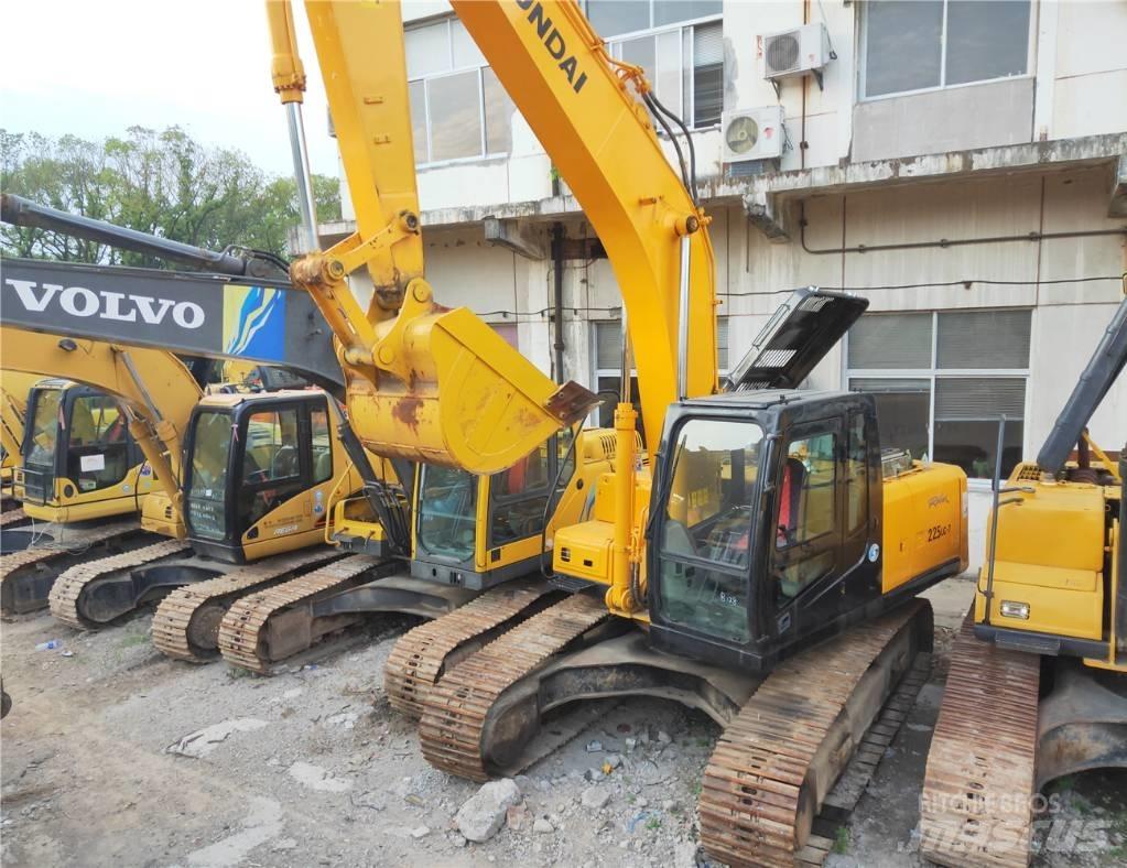 Hyundai R225LC-7 Rupsgraafmachines