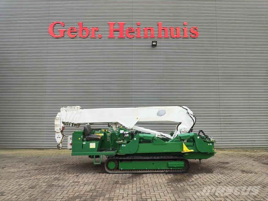 Unic URW 706 CDE Minikranen