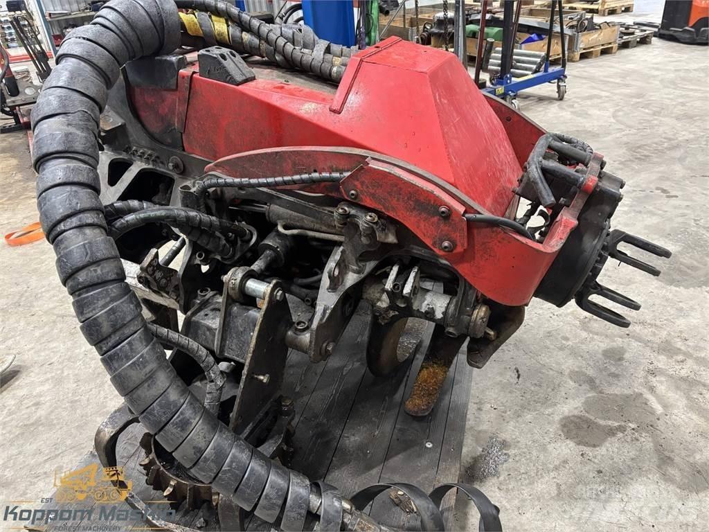 Komatsu C144 Boomvelkoppen