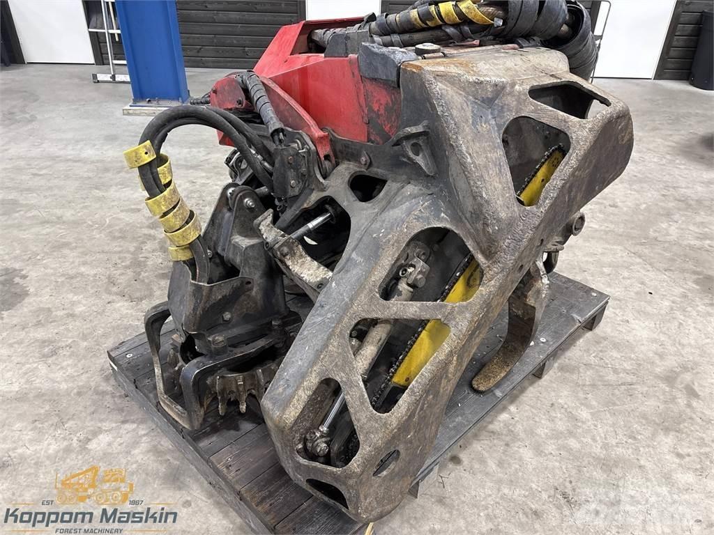 Komatsu C144 Boomvelkoppen