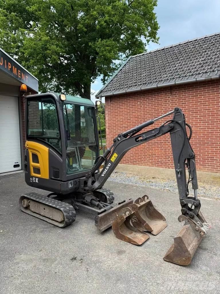Volvo EC 18 C Minigraafmachines < 7t
