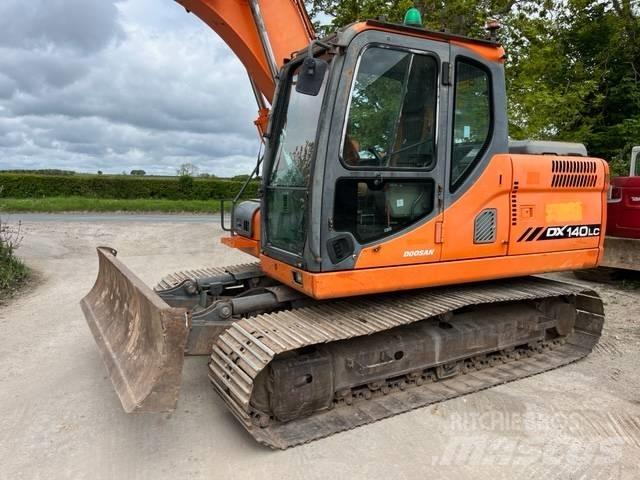 Doosan DX 140 LC Rupsgraafmachines