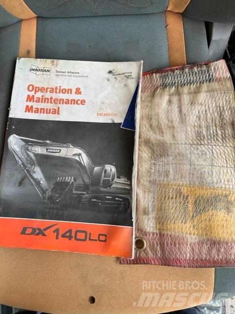 Doosan DX 140 LC Rupsgraafmachines
