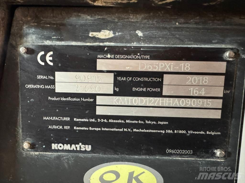 Komatsu D65PXi-18 Rupsdozers