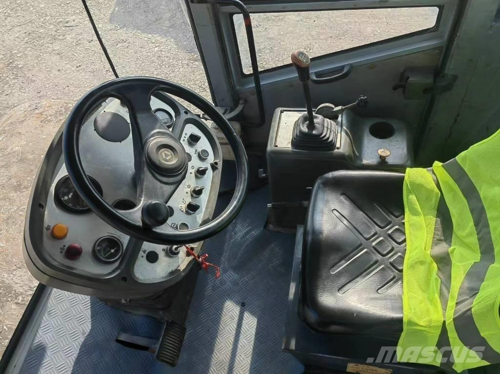 XCMG XS 183 Trilrolwalsen