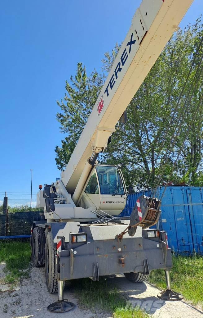 Terex A 350 Ruw terrein kranen