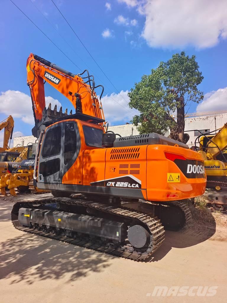 Doosan DX225 LC-9C Rupsgraafmachines