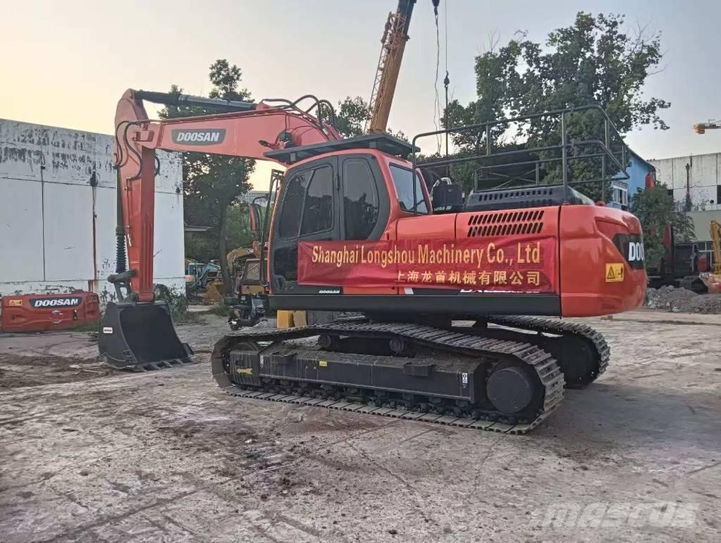 Doosan DX 225LC-9C Rupsgraafmachines