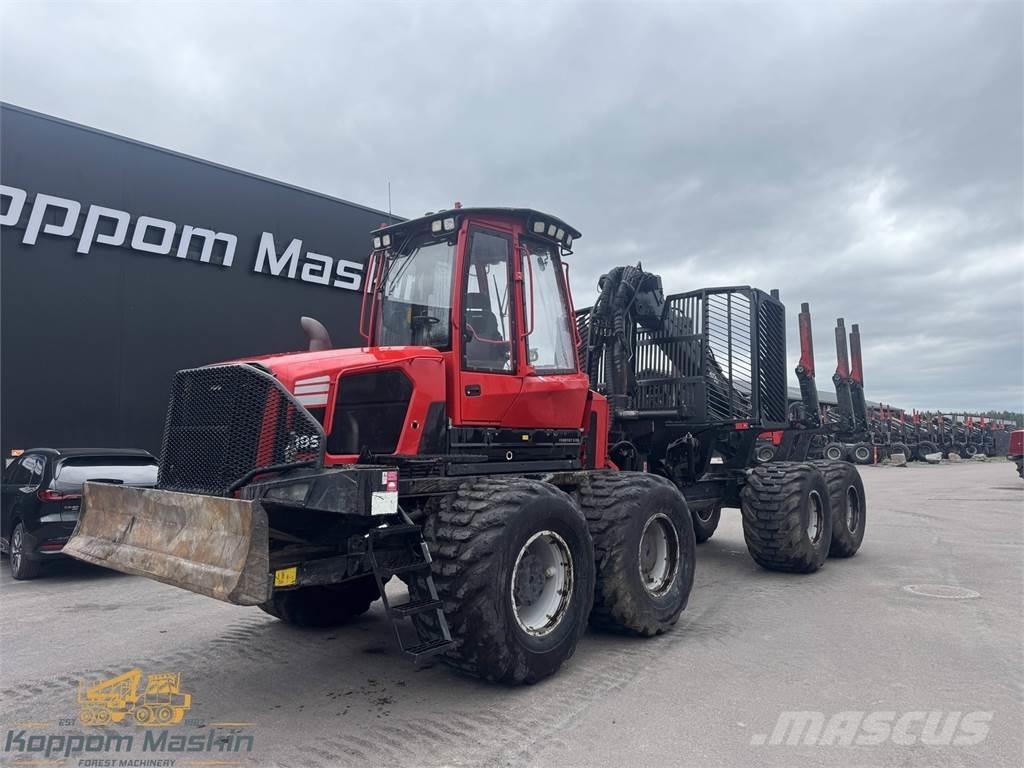 Komatsu 895 Uitrijwagens