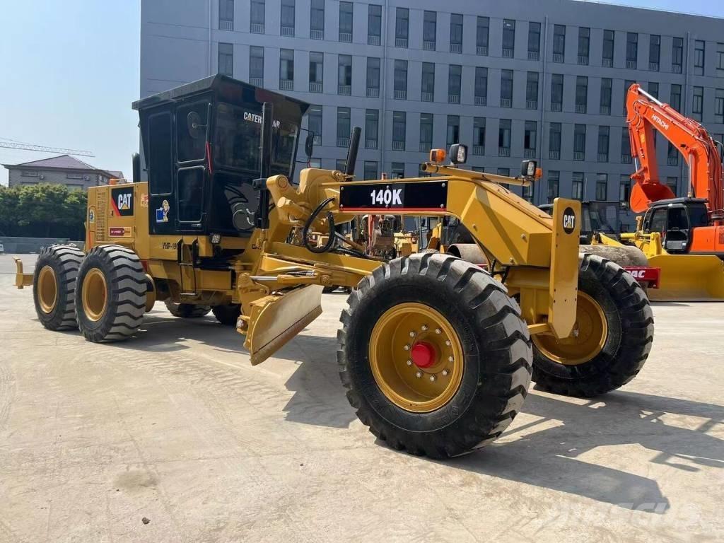 CAT 140 K Graders