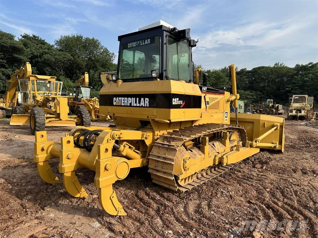 CAT D7G Rupsdozers
