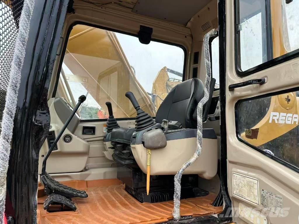 CAT 320BL Rupsgraafmachines