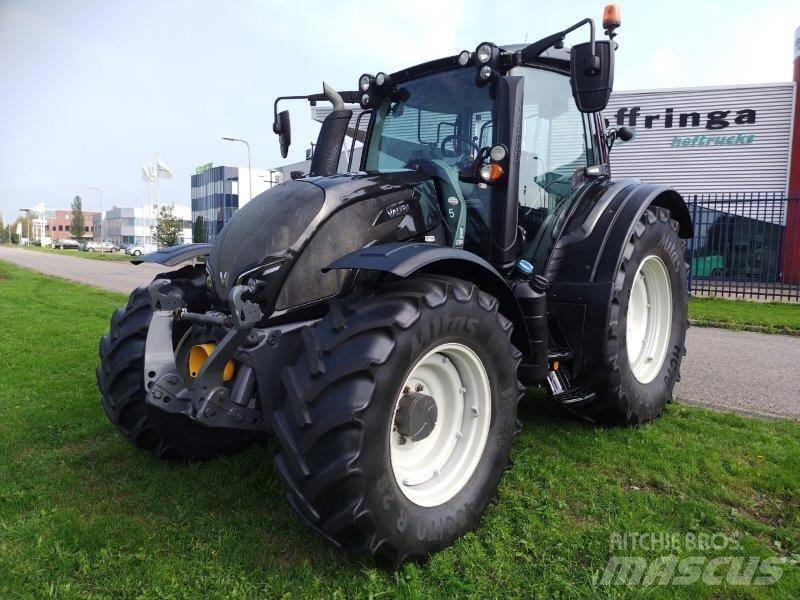 Valtra N 154 A Tractoren
