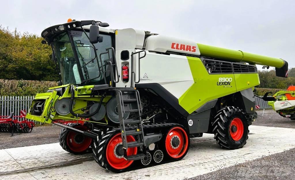 CLAAS Lexion 8900 TT Maaidorsmachines