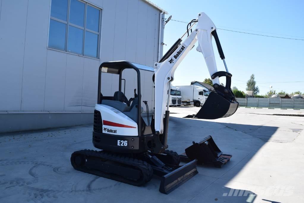 Bobcat E 26 Minigraafmachines < 7t