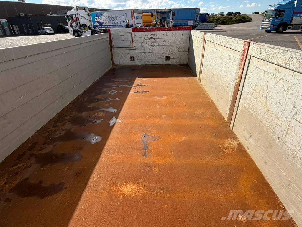 AMT Automatside Speciale containers