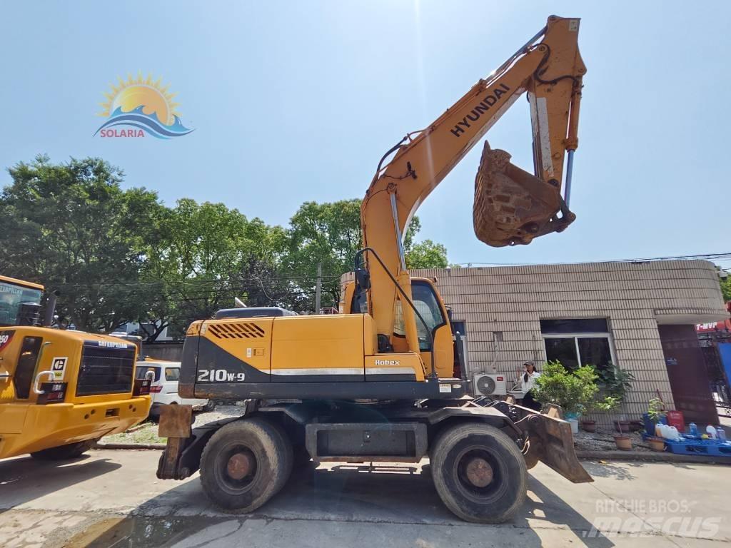 Hyundai R210W-9 Wielgraafmachines