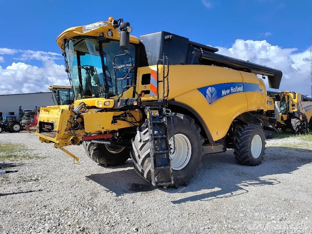 New Holland CX 8090 Maaidorsmachines