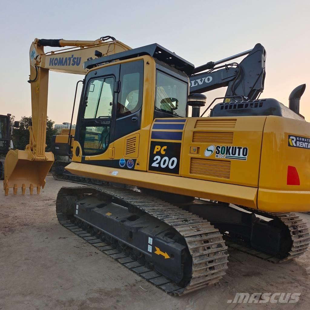 Komatsu PC 200-8 Rupsgraafmachines