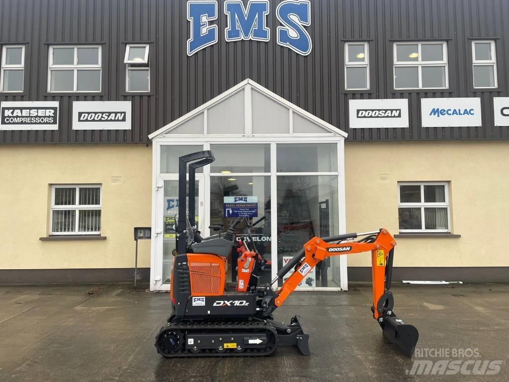 Doosan DX 10 Z Minigraafmachines < 7t