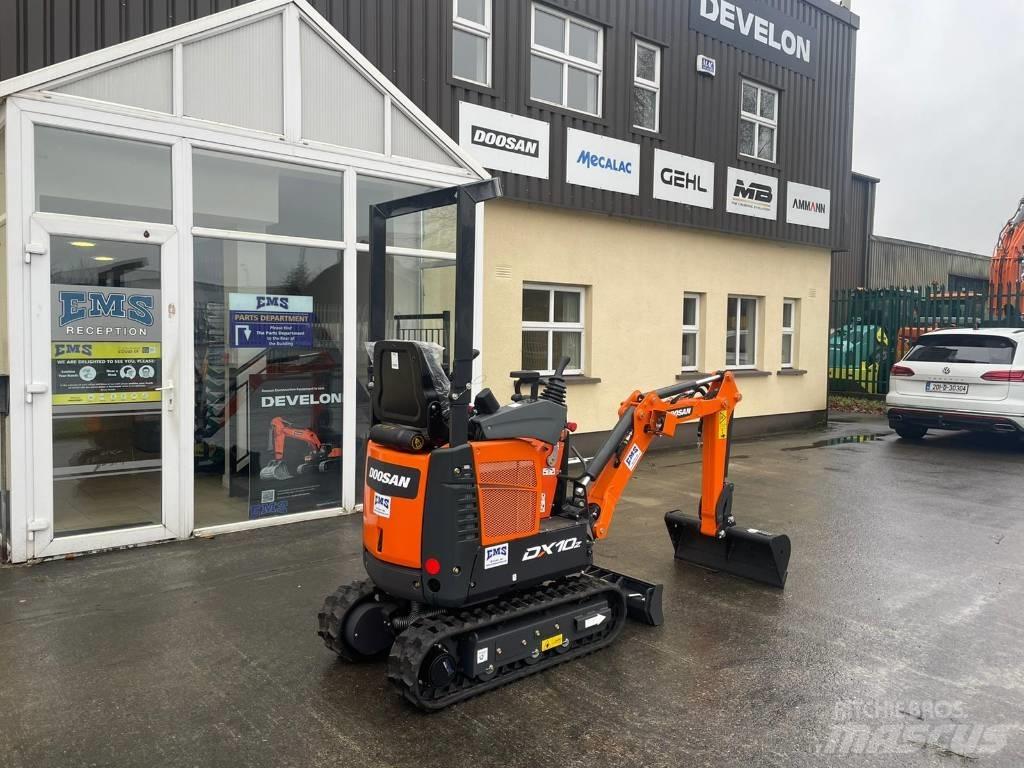 Doosan DX 10 Z Minigraafmachines < 7t