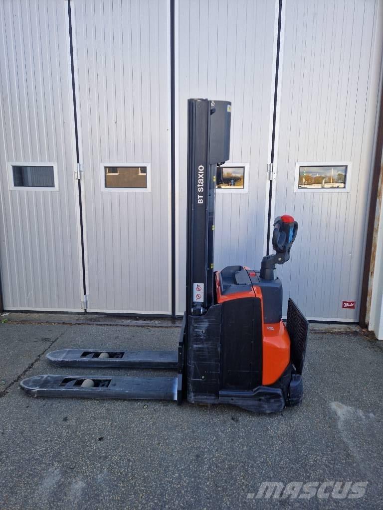 BT SWE 120 L.  57 tim Meeloop stapelaar