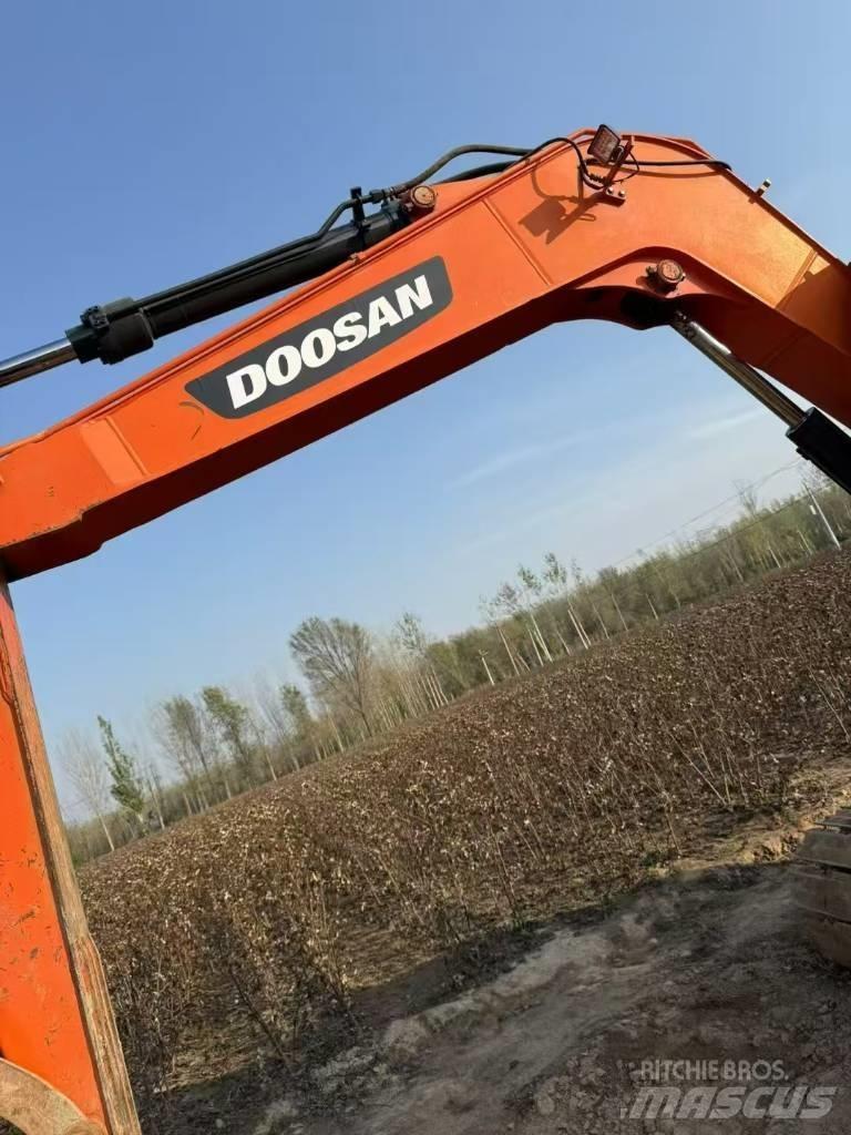 Doosan DX 75-9 C Rupsgraafmachines