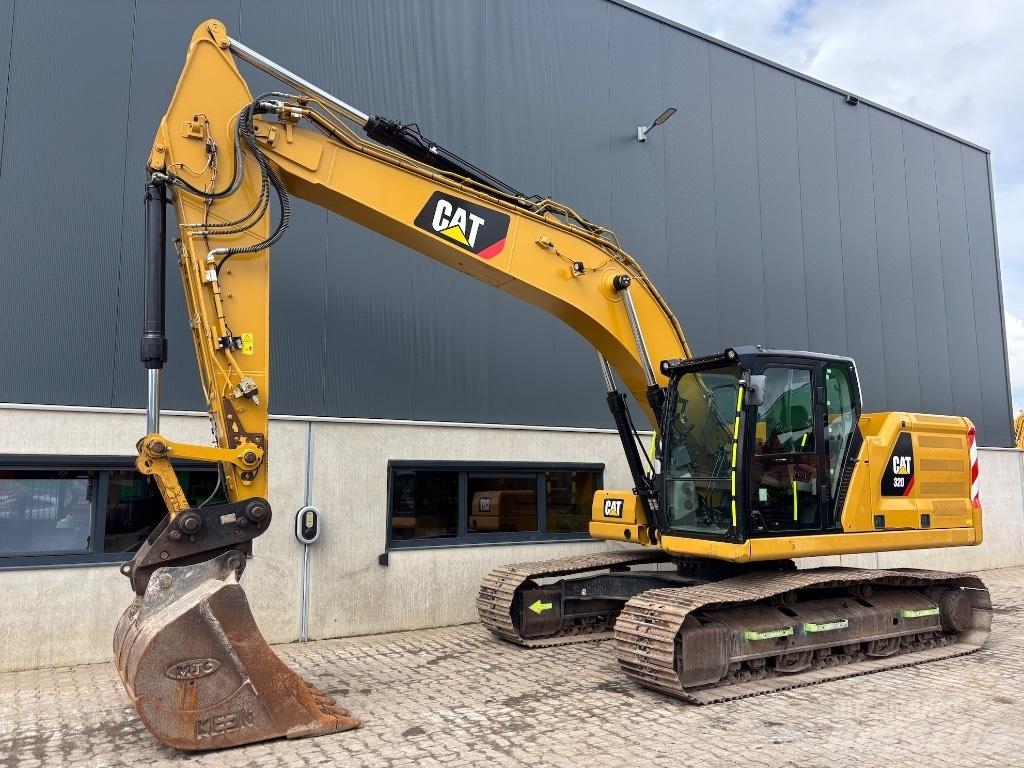 CAT 320 Rupsgraafmachines