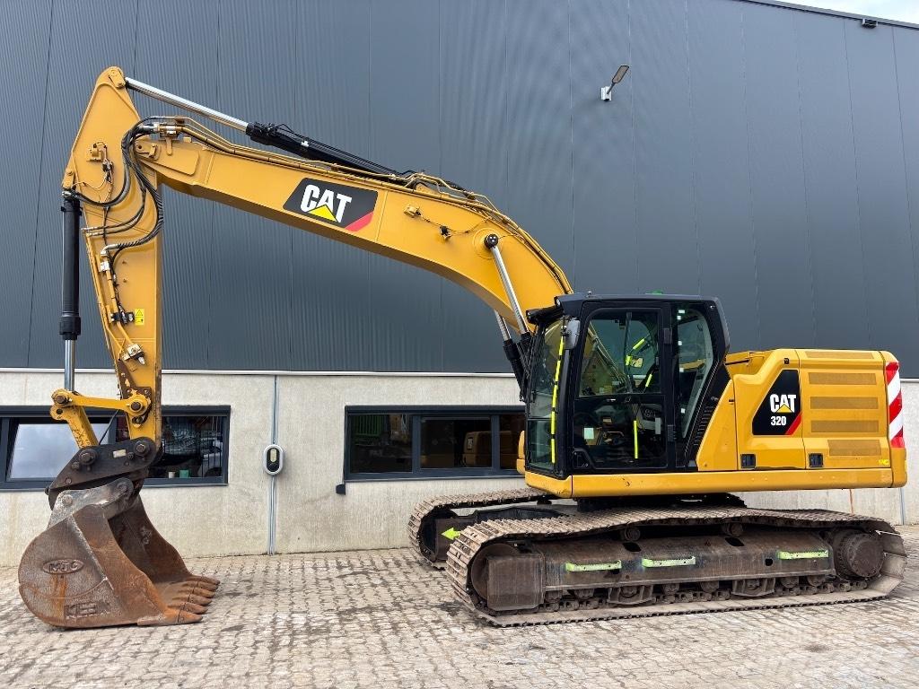 CAT 320 Rupsgraafmachines
