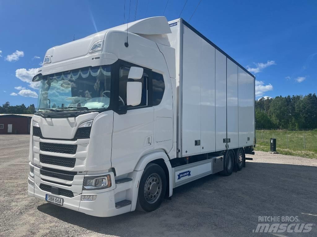 Scania R540B6X2*4NB Bakwagens met gesloten opbouw