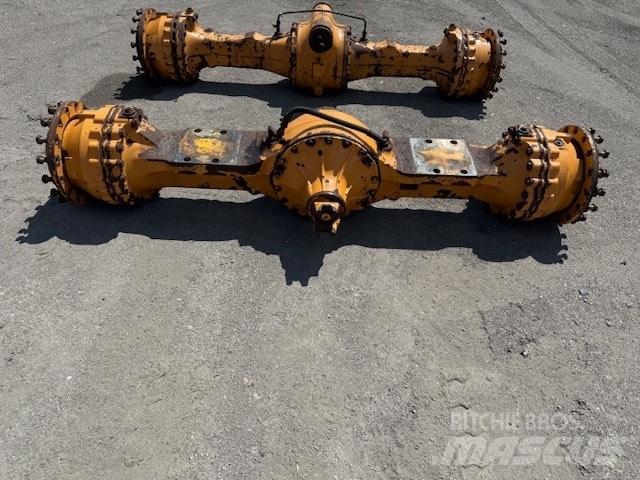 CASE 821 E AXLES Assen
