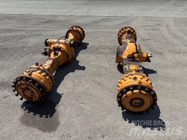 CASE 821 E AXLES Assen