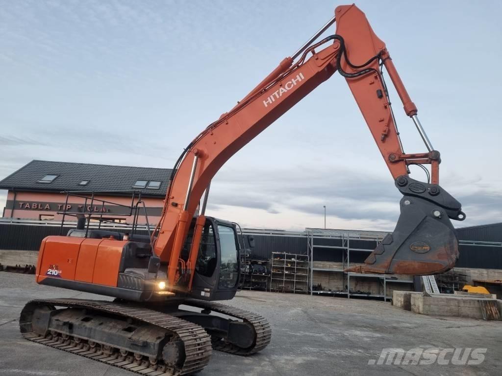 Hitachi 210 Rupsgraafmachines