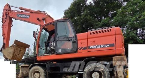 Doosan DX 210 W Wielgraafmachines