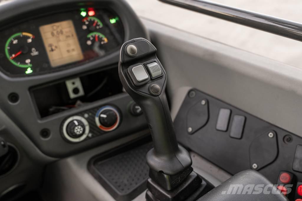 CASE 321 F Wielladers