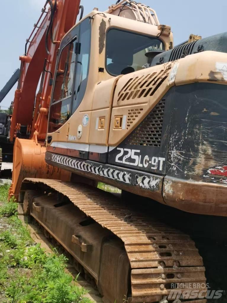 Hyundai 225lc-9t Rupsgraafmachines