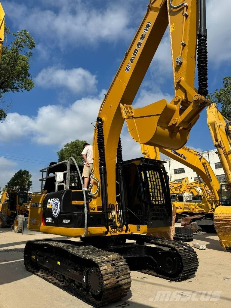 CAT CAT320D Midigraafmachines 7t - 12t