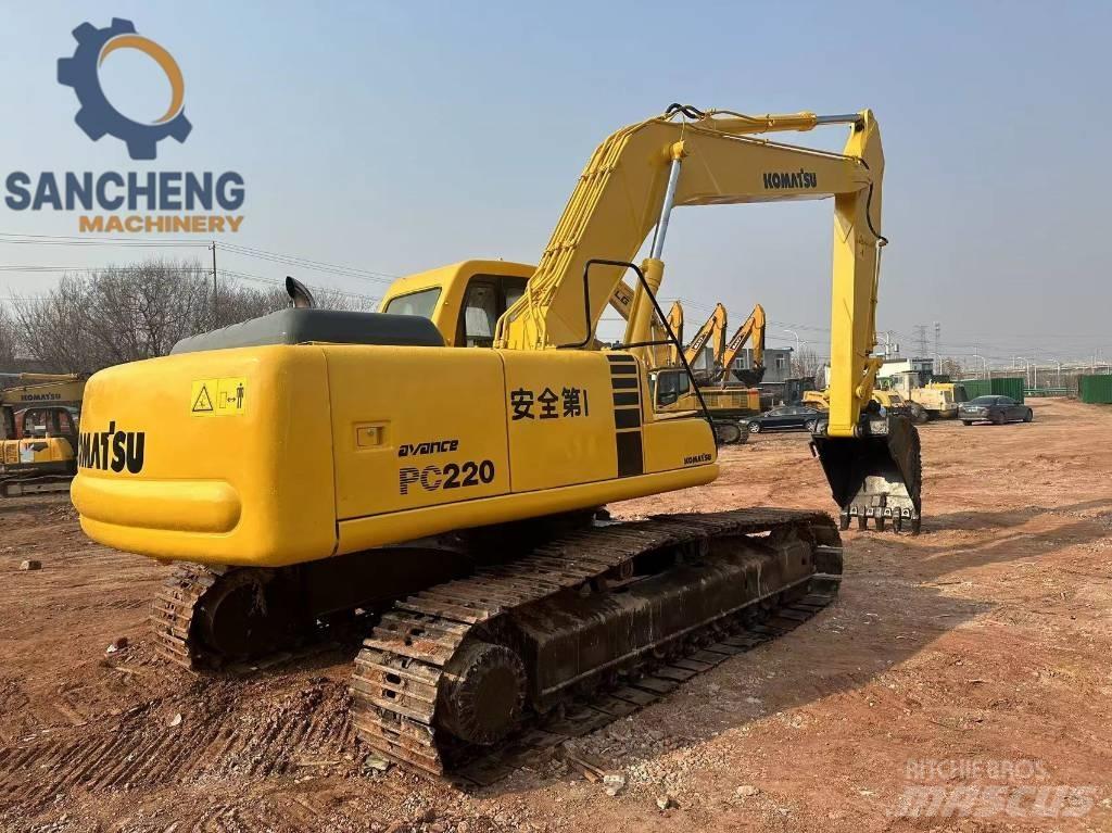 Komatsu PC 220 Rupsgraafmachines