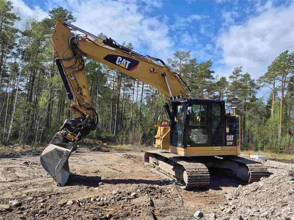 CAT 325FLCR Rupsgraafmachines