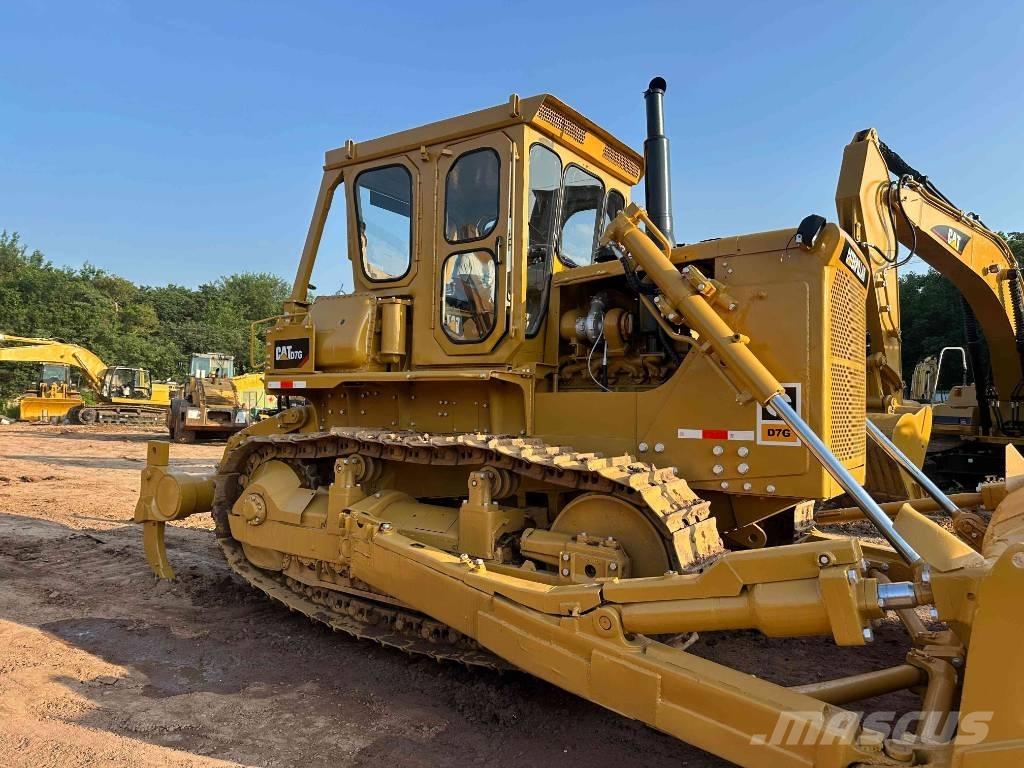 CAT D7G Rupsdozers