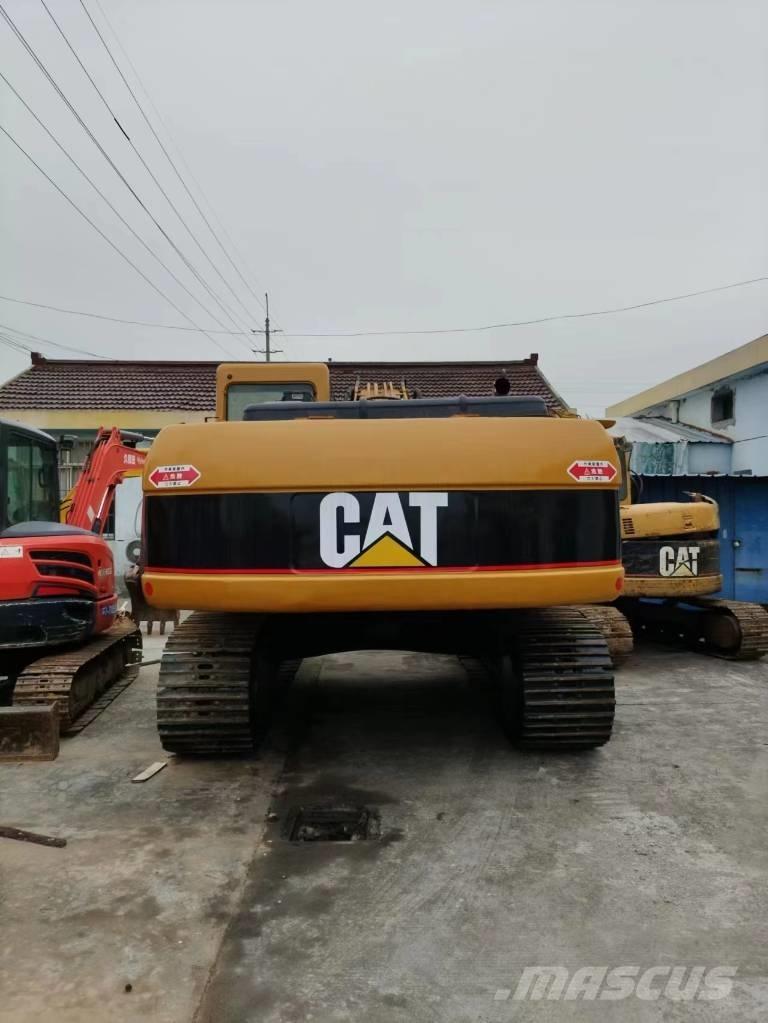 CAT 325 C Rupsgraafmachines